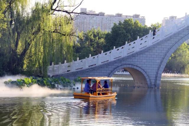 4人畫(huà)舫電動(dòng)船 仿古電動(dòng)船