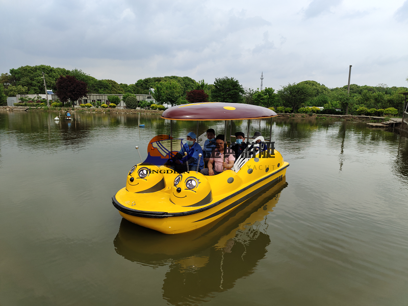 7人七星瓢蟲(chóng)電瓶船